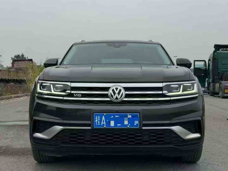 贵港19年大众途昂1