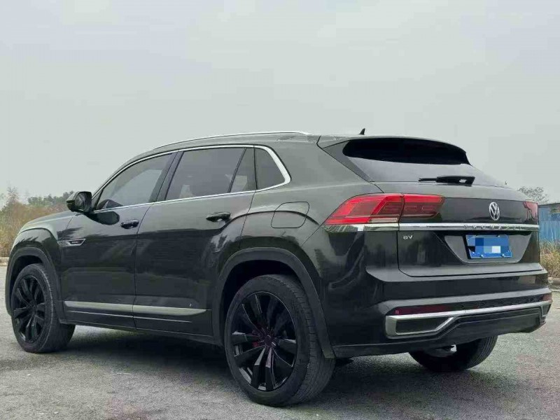 贵港19年大众途昂8