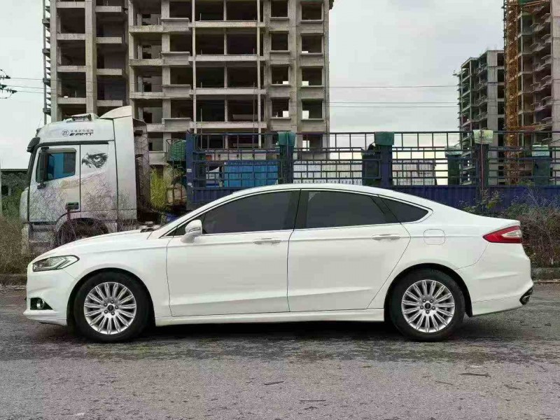 钦州16年福特蒙迪欧6