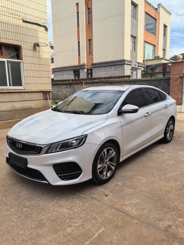 漳州19年吉利缤瑞3