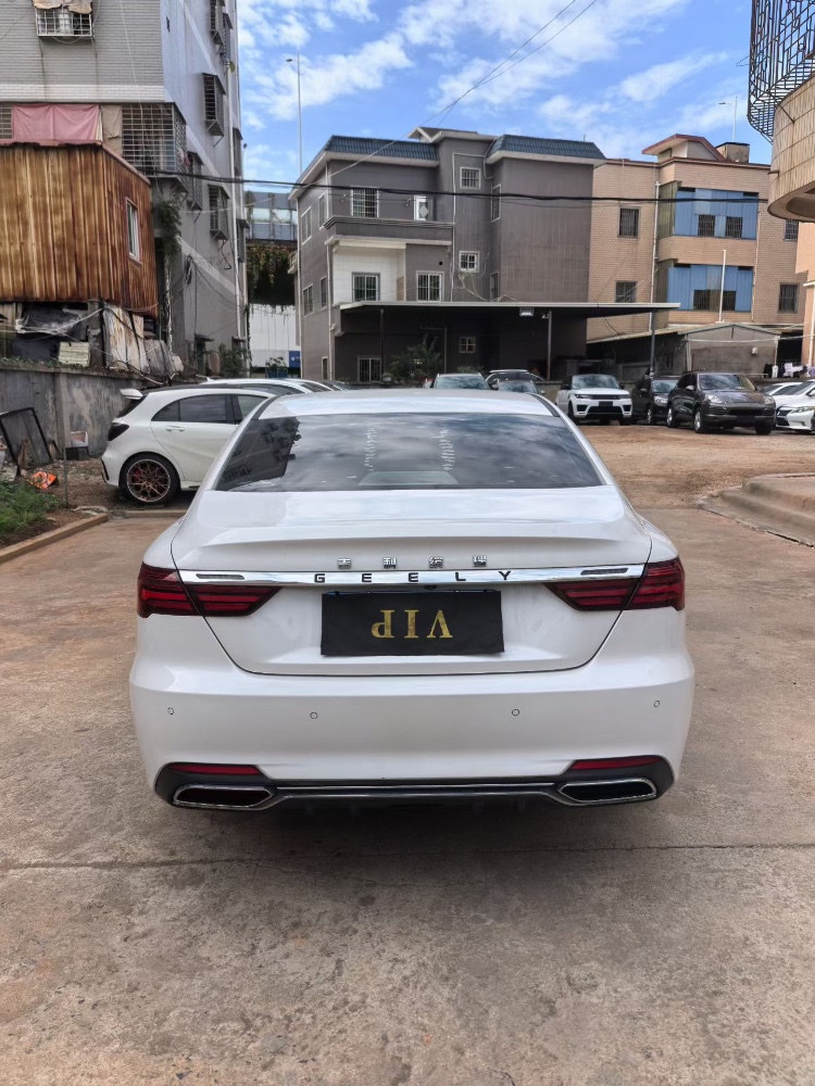 漳州19年吉利缤瑞8