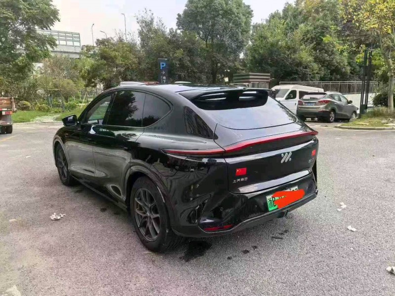 衢州25年智己LS73