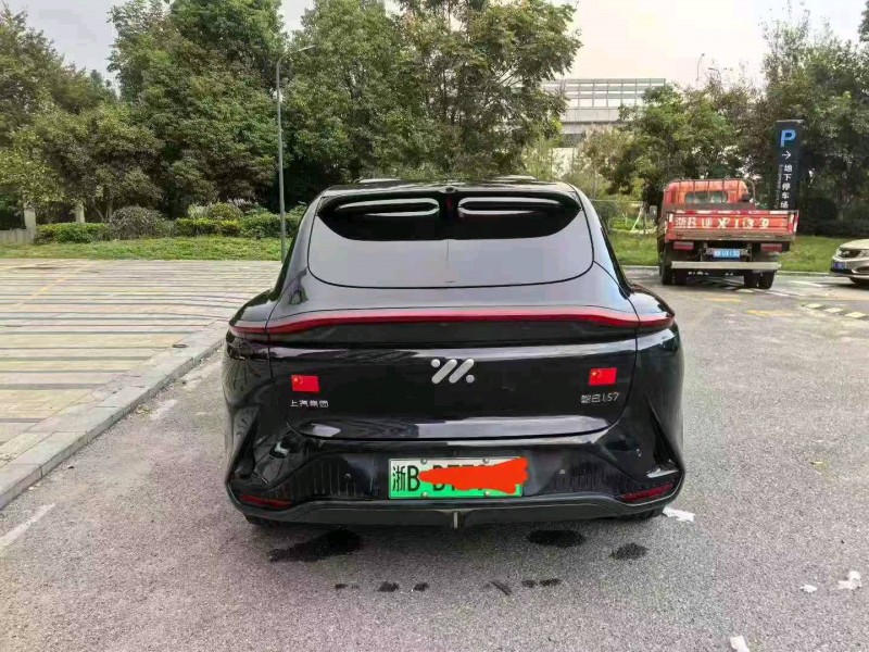 衢州25年智己LS79