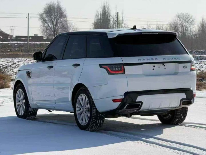 新乡17年路虎揽胜运动9