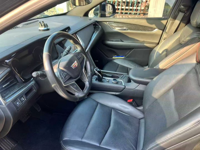 宿迁19年凯迪拉克XT56