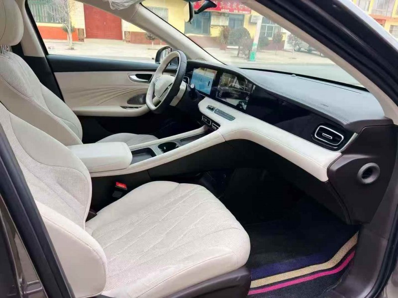 东营24年荣威D75