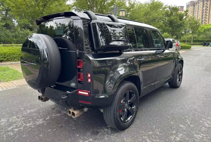 盐城24年路虎卫士8