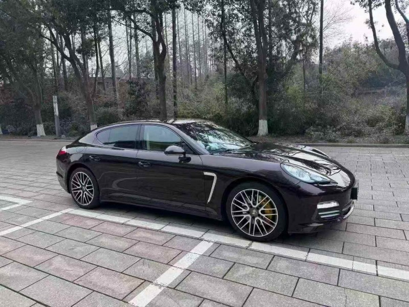 徐州13年保时捷帕拉梅拉3