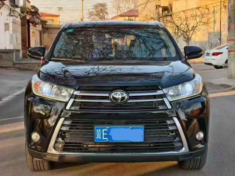 张家口19年丰田汉兰达1