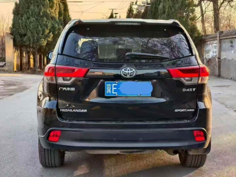 张家口19年丰田汉兰达9