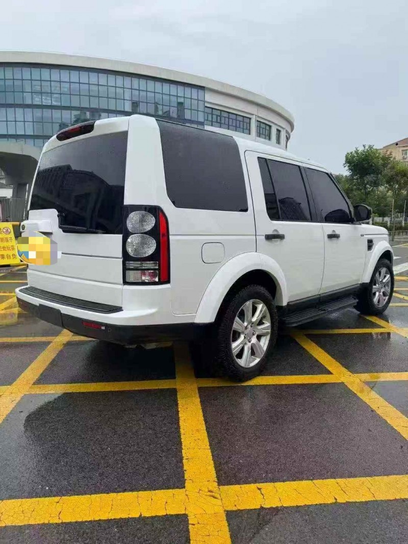 张家口16年路虎发现8