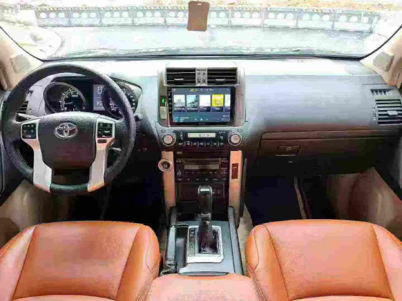 金华12年丰田普拉多5