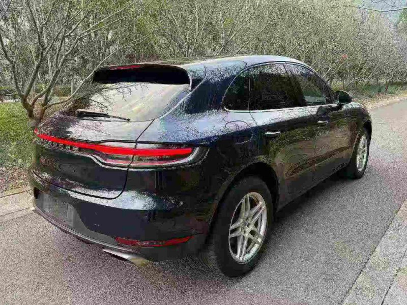 衢州20年保时捷Macan7
