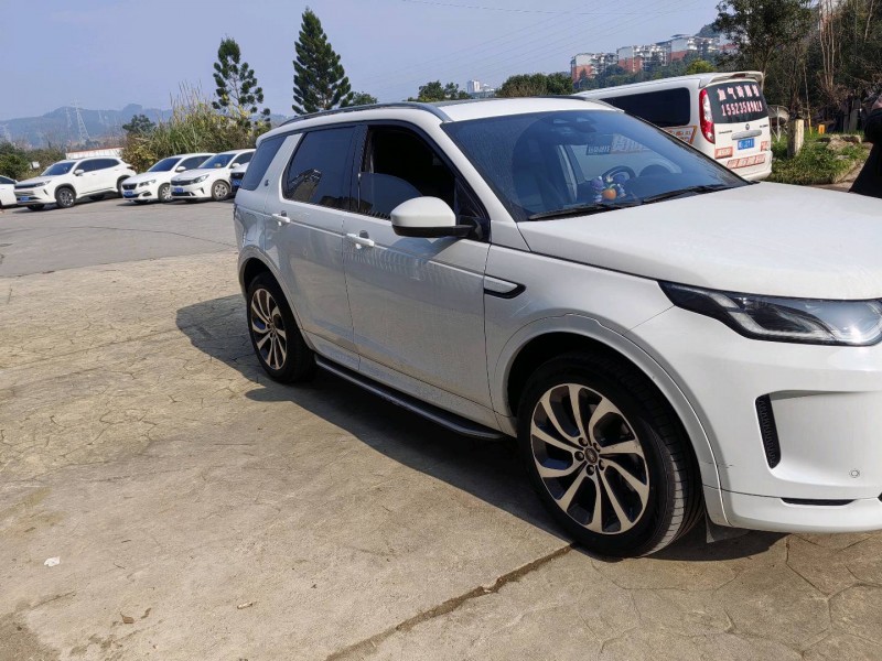 南充22年路虎发现3