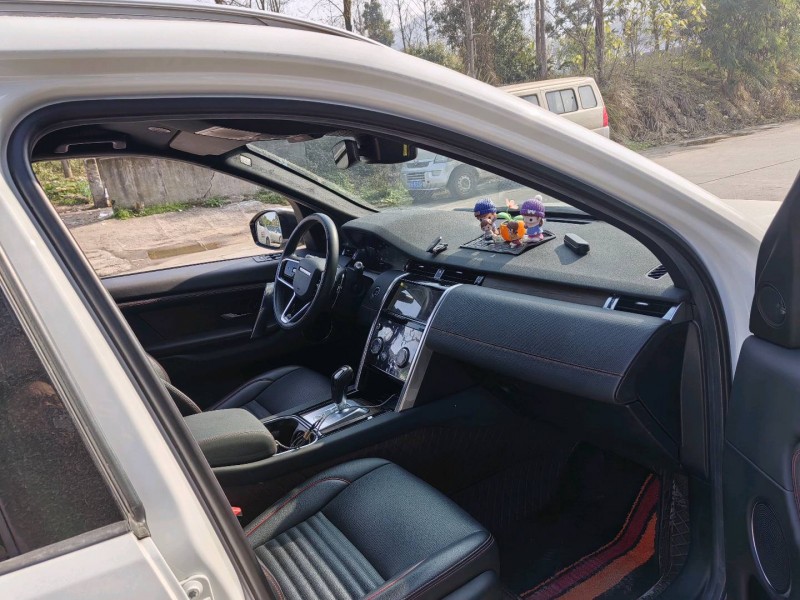 南充22年路虎发现4