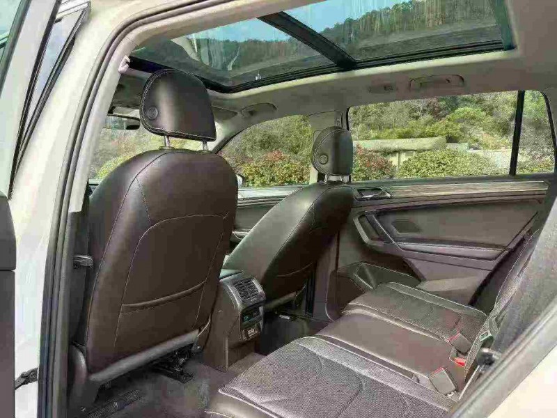 温州17年大众途观4