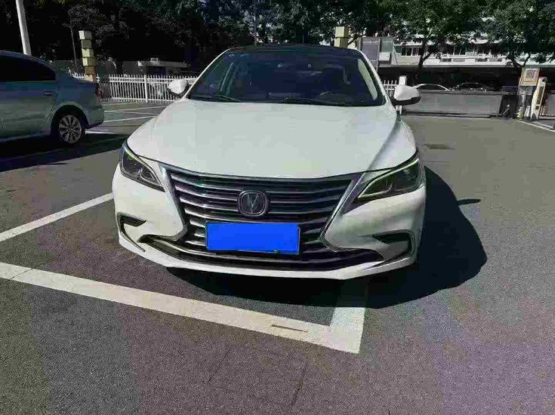 莆田20年长安汽车睿骋1