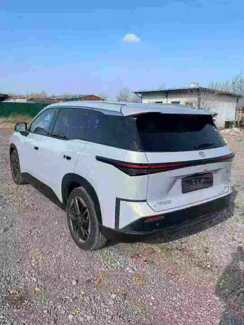 东营25年丰田铂智7