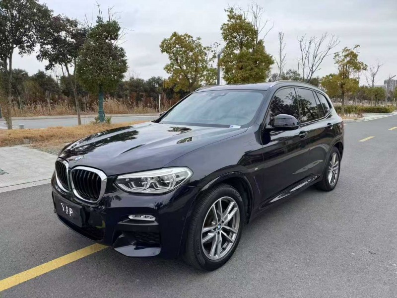 苏州19年宝马X33