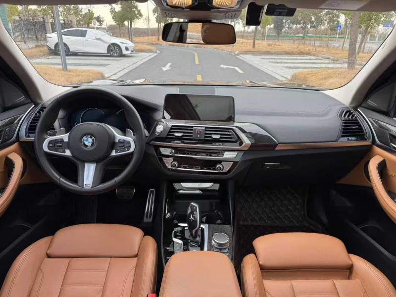 苏州19年宝马X36