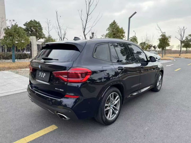 苏州19年宝马X38