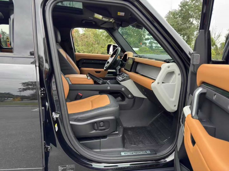 苏州24年路虎卫士5