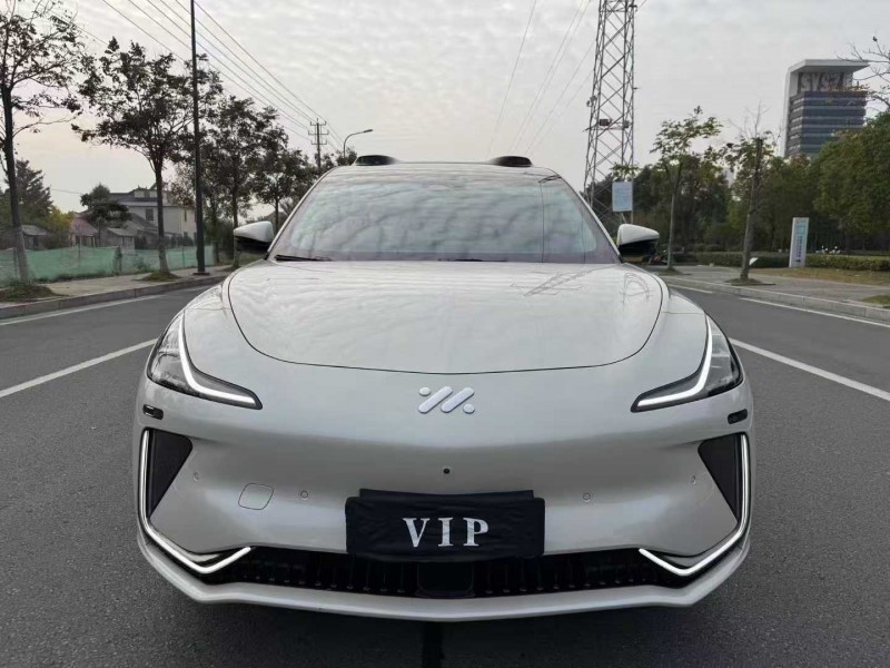 徐州25年智己LS71