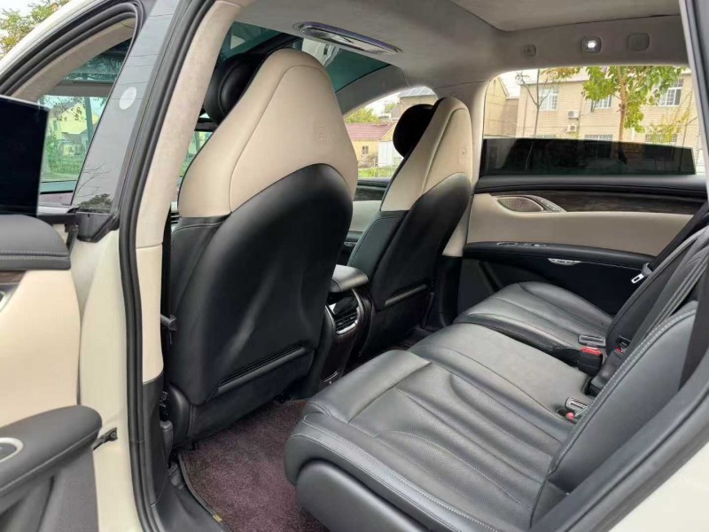 徐州25年智己LS75