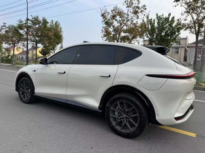 徐州25年智己LS78