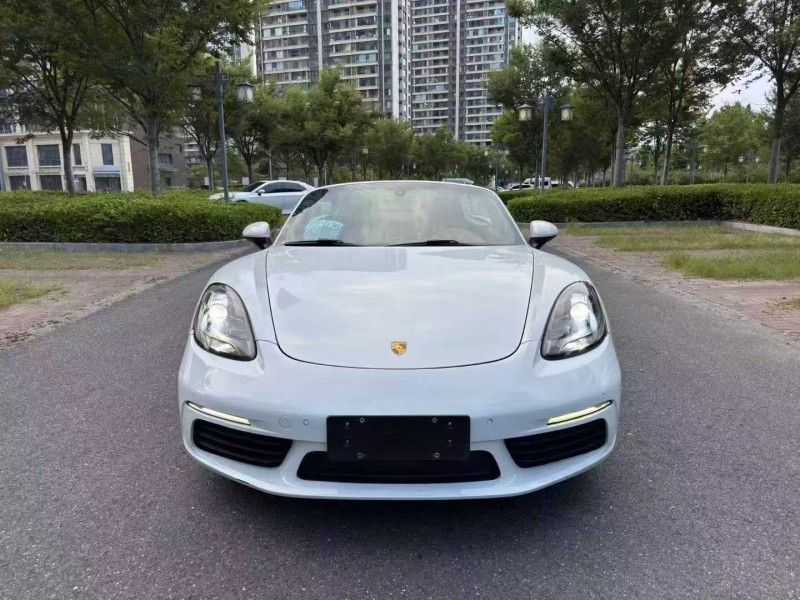 淮安21年保时捷7181