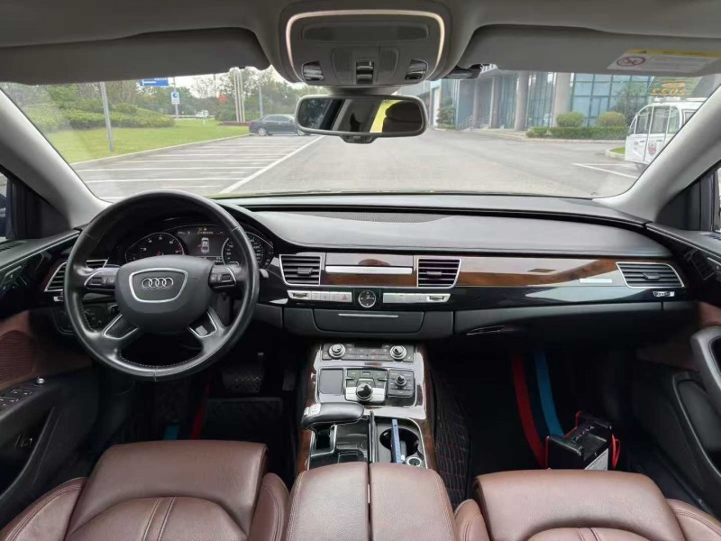 常州16年奥迪A8L6