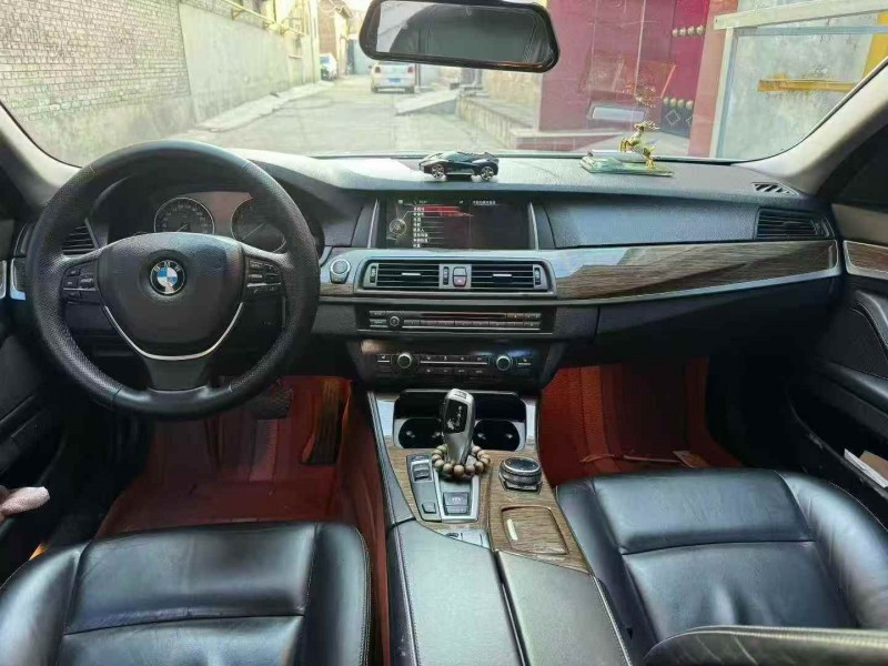 青岛14年宝马5系8