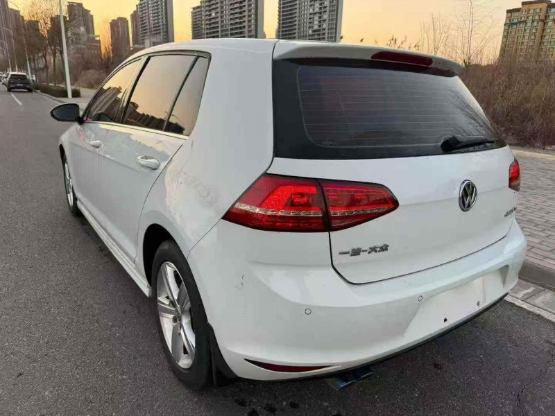 济宁15年大众高尔夫4