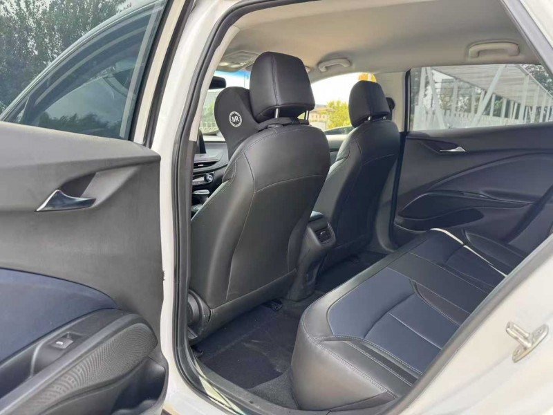 苏州24年别克微蓝6