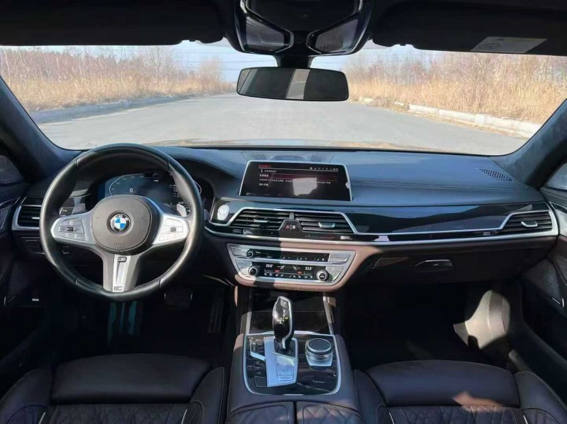 淮安23年宝马7系7