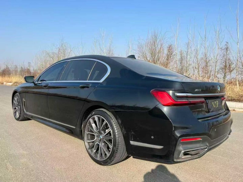 淮安23年宝马7系9