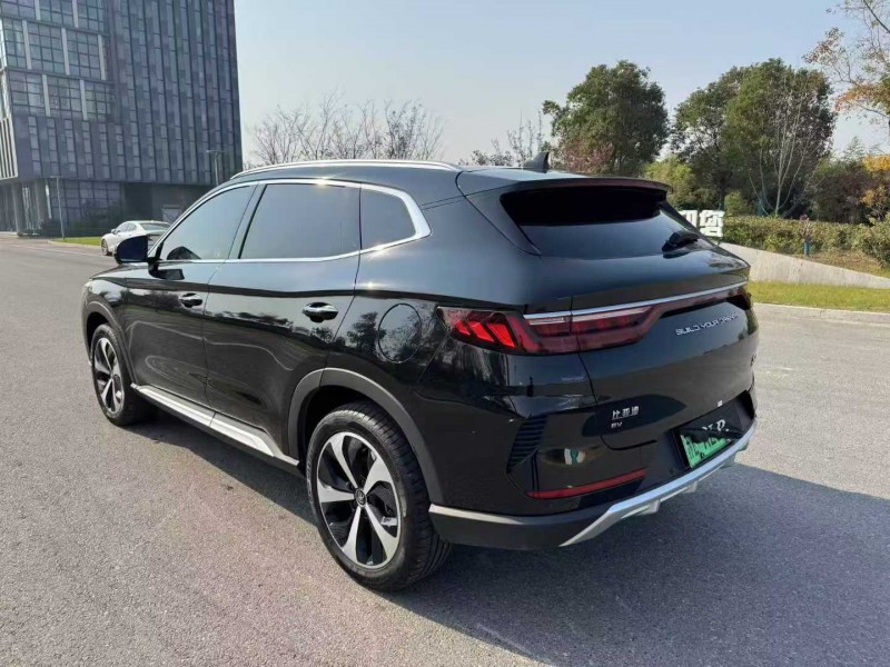 无锡23年比亚迪宋9