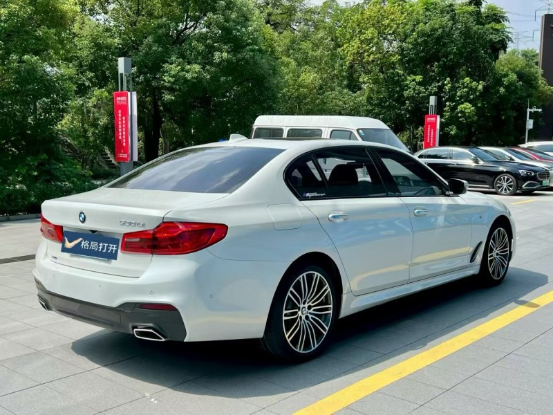 深圳17年宝马5系9