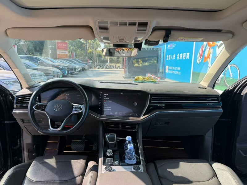 深圳21年大众途锐4