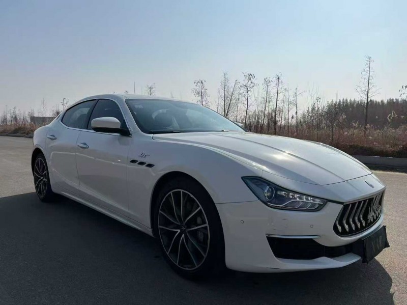 常州22年玛莎拉蒂Ghibli2