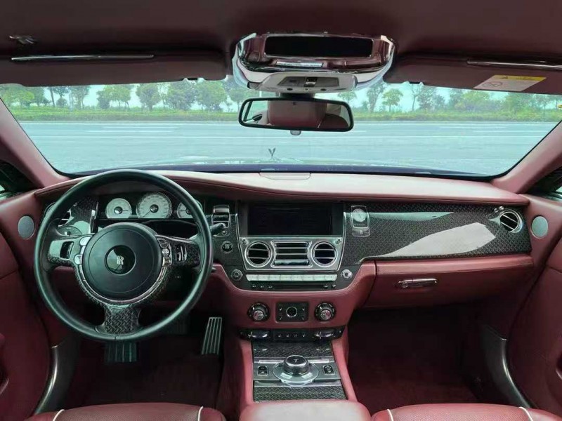 淮安18年劳斯莱斯魅影5