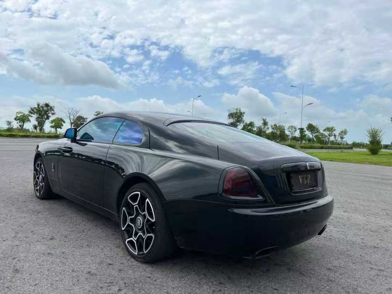 淮安18年劳斯莱斯魅影7