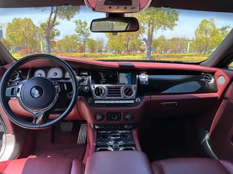 徐州18年劳斯莱斯魅影5