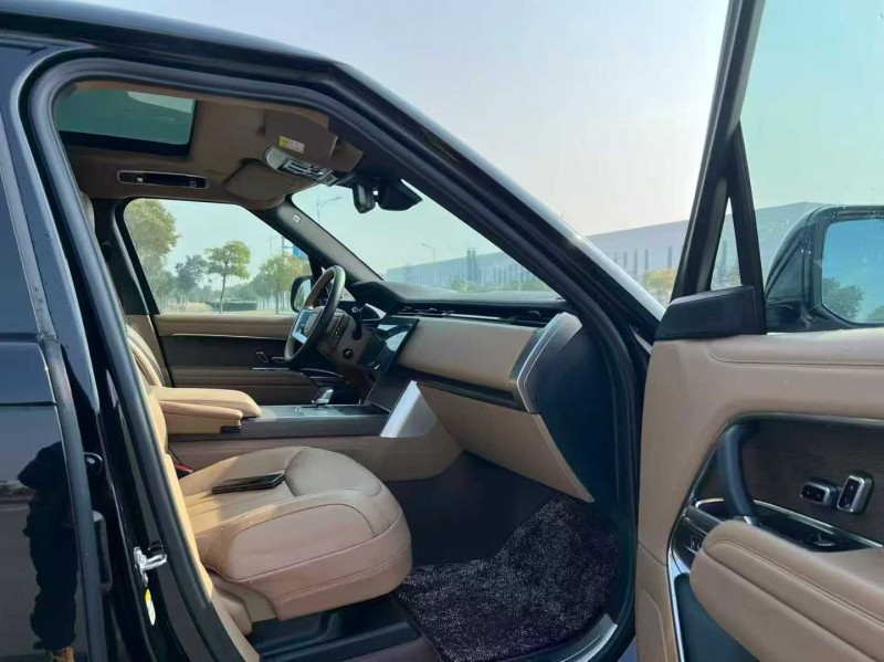 连云港25年路虎揽胜运动5