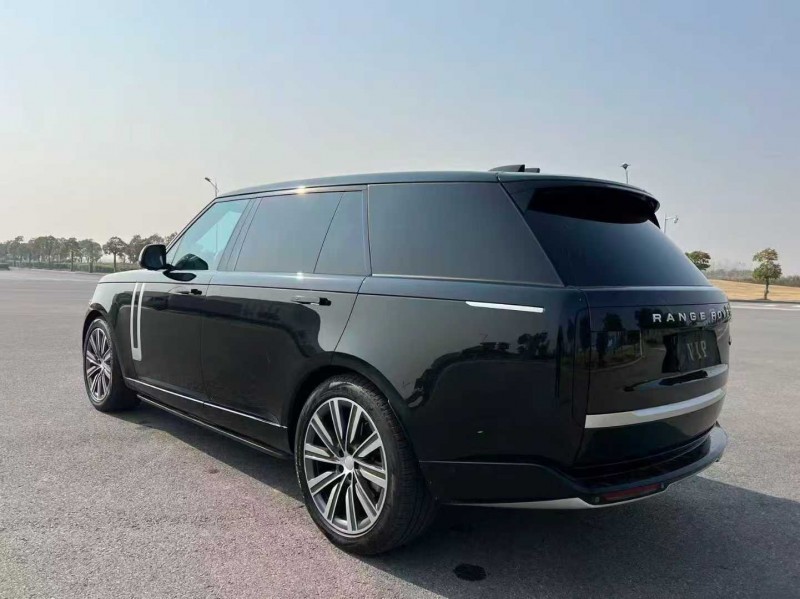 连云港25年路虎揽胜运动8