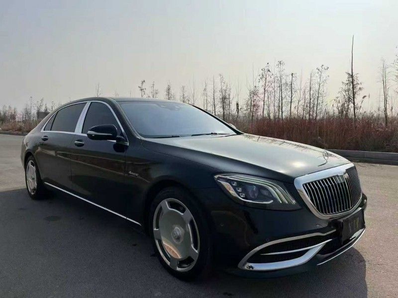 连云港19年奔驰迈巴赫S级2