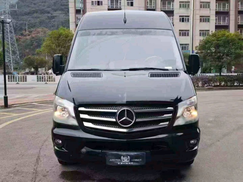 六盘水17年奔驰斯宾特1