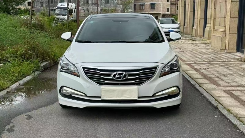 临沂16年现代名图1