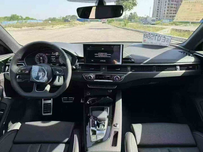 桂林25年奥迪A4L6