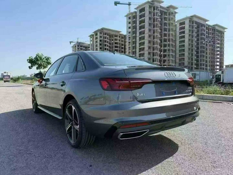 桂林25年奥迪A4L7